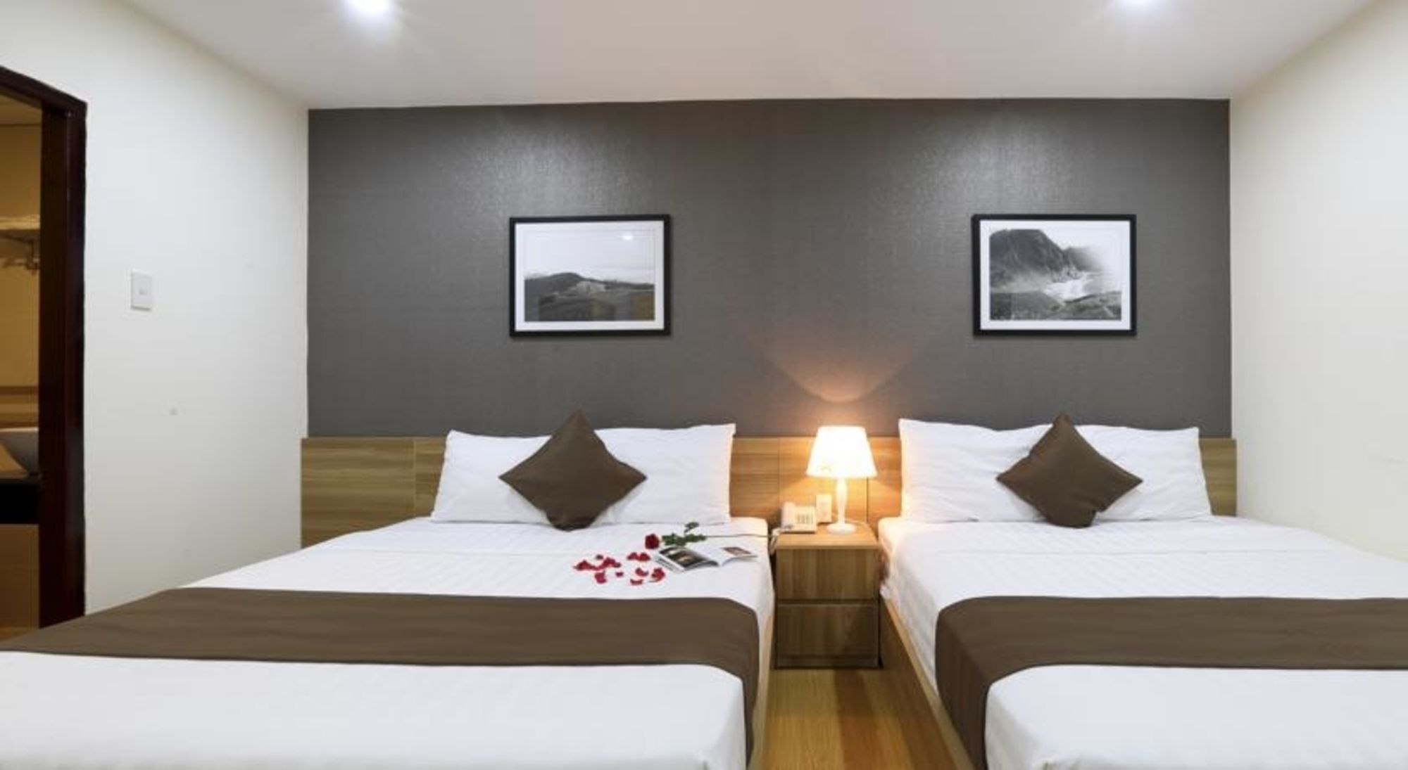 Thu Hien Hotel Nha Trang Bagian luar foto